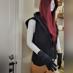 Black Sleeveless Hoodie with Zipper